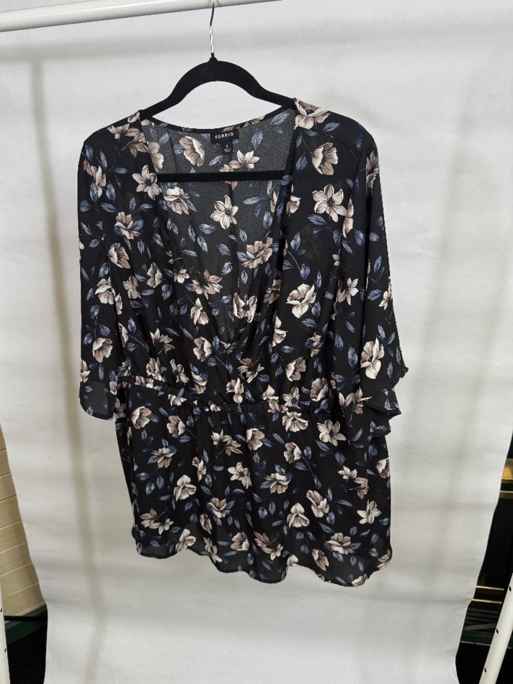 Torrid floral blouse with deep v neck - size 2